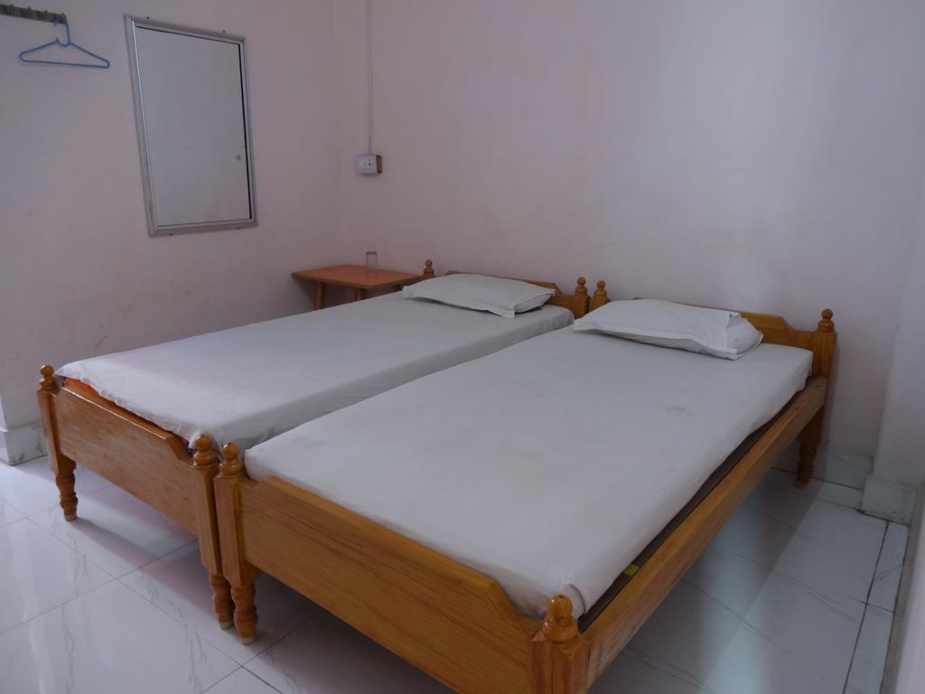 Rahul Buddha Guest House Бодх Гая Стая снимка
